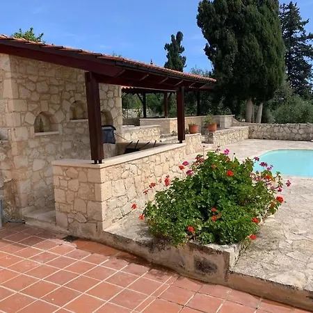 Carlas House, Kalyves Villa *